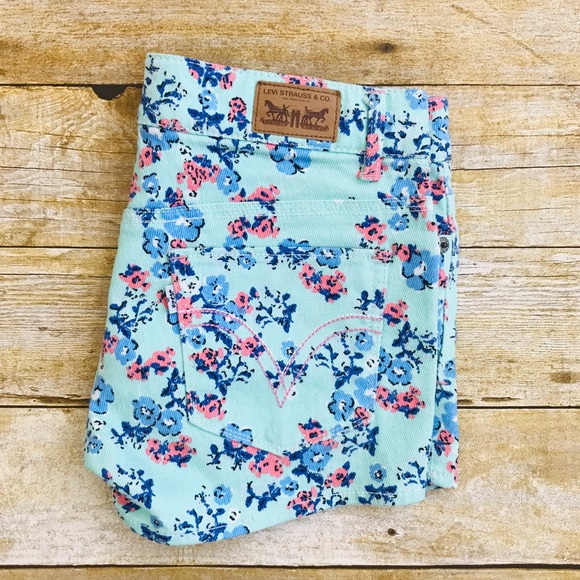 Shorty short Levi Floral Shorts - Picture 6 of 8